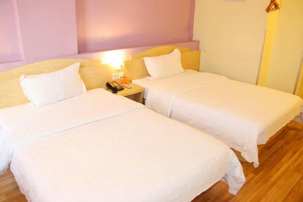 7Days Premium Harbin Heping Road Provincial Government Chambre photo